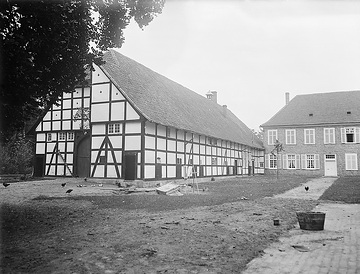 Wirtschaftsgebäude vom Typ des Sachsenhauses: Gut Schledebrück bei Rheda