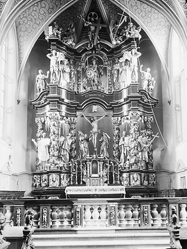 Holzschitzerei am Altar der St. Pankratius-Kirche in Körbecke, ca. 1913.