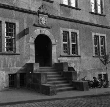 Nieheim, 1952: Rathaus, erbaut um 1610, Weserrenaissance