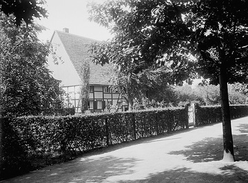Fachwerk-Bauernhaus in den Parkanlagen von Bad Hamm, um 1930?