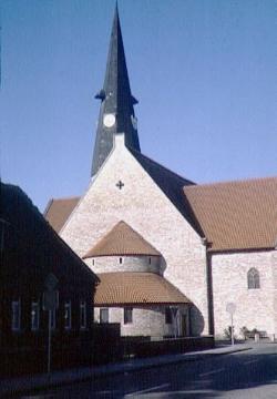 Chorseitige Ansicht der Pfarrkirche St. Ludgerus in Albersloh