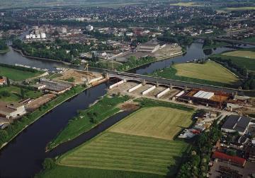 Wasserkreuz Weser/Mittellandkanal bei Minden