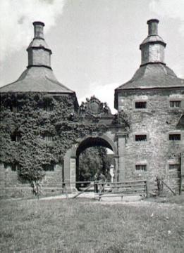 Kloster Grafschaft: Torhaus