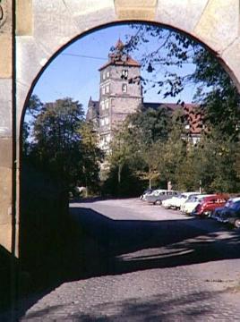 Parkplatz bei Schloss Brake