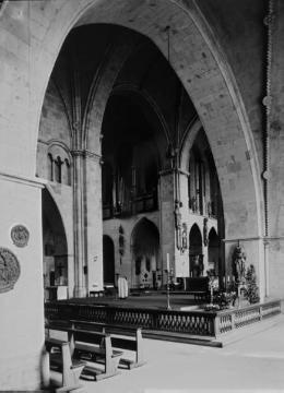 St. Paulus-Dom: Blick in den Altarraum