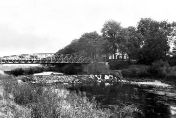 Stahlfachwerkbrücke über die Ems bei Schöneflieth, um 1930?