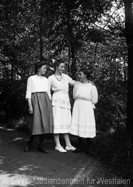 08_866 Slg. Schäfer - Familienbilder des Recklinghäuser Heimatfotografen Joseph Schäfer (1867-1938)