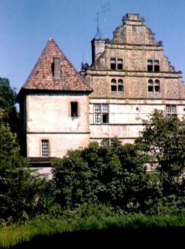 Schloss Holtfeld, Südseite mit Schaugiebel