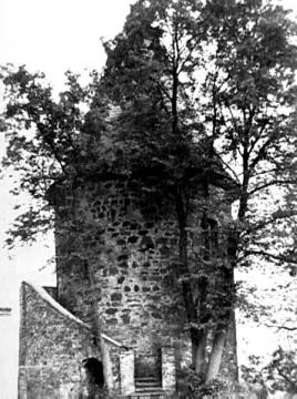Der sognannte Hexenturm, Teil der alten Stadtbefestigung