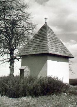 Eine kleine Kapelle in Pömbsen