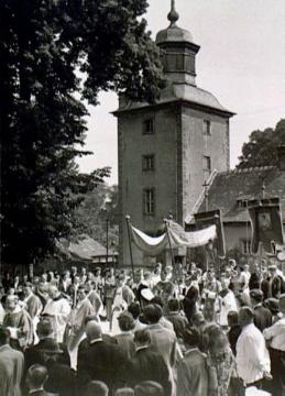 Vitusfest mit Prozession zum Kloster Corvey