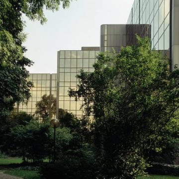 Verwaltungsgebäude der Vereinigten Elektrizitätswerke Westfalen, Rheinlanddamm 24