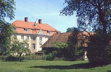 Ehemaliges Wasserschloss Haus Dieck: Herrenhaus und Wirtschaftsgebäude