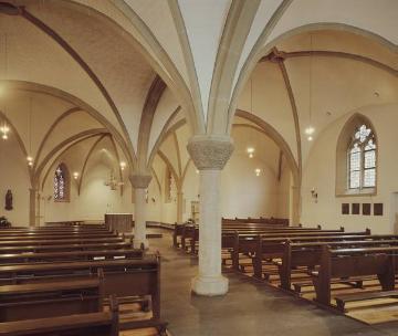 Kath. Pfarrkirche St. Josef, Kirchenhalle - 1449 erbaut als Leprosenkirche neben den 1326-1346 von Münsteraner Bürgern errichteten Aussätzigenhäusern, Standort: Straße "Kinderhaus"