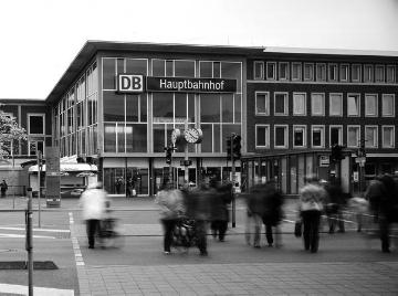 Hauptbahnhof Münster, nach Zerstörung im 2. Weltkrieg Neuaufbau bis 1958