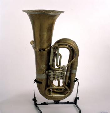 Tuba, Herstellungsjahr 1914