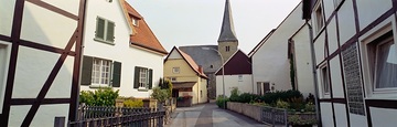 Altstadtviertel an der ev. Pfarrkirche in Lohne, ehem. St. Pantaleon