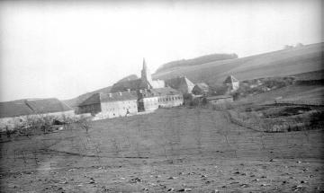 Kloster Oelinghausen (ehem. Prämonstratenserinnenkloster), Gesamtanlage mit St. Peter-Kirche, undatiert, um 1920?
