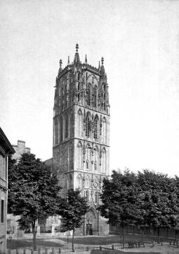 Blick vom Katthagen auf den Turm der Liebfrauen-Überwasser-Kirche