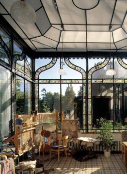 Tiffanyverglasung im Jugendstil: Wintergarten der Villa Winkel, 1899 erbaut durch den Textilfabrikanten Anton Laurenz