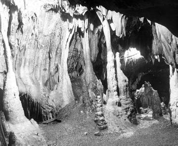 Die Alhambra Grotte in der Dechenhöhle bei Letmathe-Dröschede