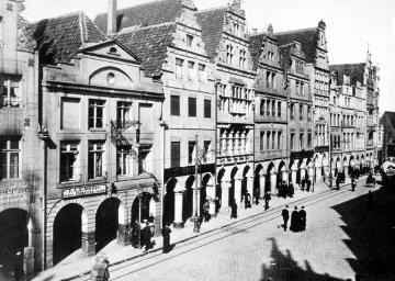 Passantenverkehr auf dem Prinzipalmarkt um 1905