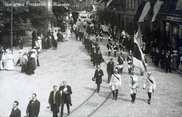 Große Prozession in Münster, 1905 [Postkarte ohne Verlagsangabe]