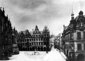 Blick über den verschneiten Lamberti-Kirchplatz und in die Salzstraße, um 1930?