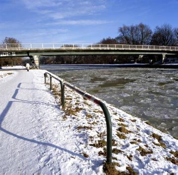 Winter am Dortmund-Ems-Kanal, Abschnitt Mauritz Höhe Manfred von Richthofen-Straße
