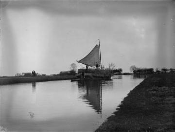 Richard Schirrmann, Wanderfahrten: Torftransport per Boot, Emsland oder Holland (evtl. Altena-Holland-Fahrt 1911)
