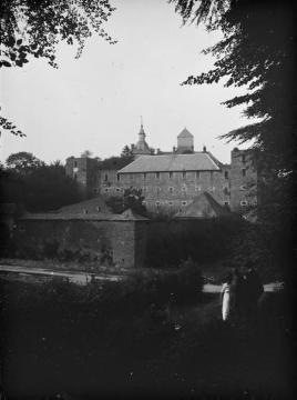 Burg Schnellenberg bei Attendorn, Südsauerland - Jugendherberge 1920-1928, undatiert, nach 1920