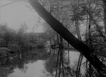 Ortsimpressionen, Westfront 1914-1918: Flussidylle, ohne Ort, undatiert