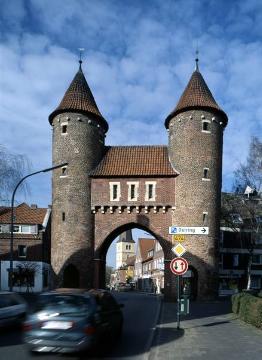 Das Lüdinghauser Tor, Teil der mittelalterlichen Stadtbefestigung und Wahrzeichen der Stadt