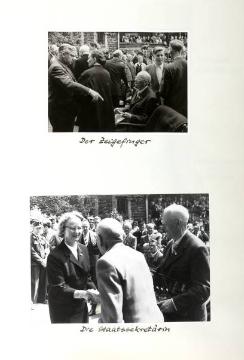 Fotoalbum "50 Jahre Deutsches Jugendherbergswerk 1909-1959": Feststunde auf Burg Altena - Bild unten: Gratulation an die DJH-Gründer Richard Schirrmann (rechts) und Wilhelm Münker