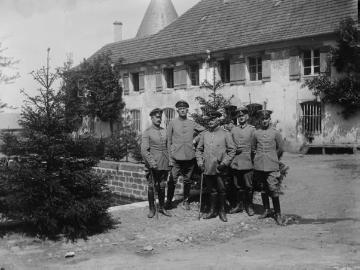 Erster Weltkrieg, Westfront: Kommandantengruppe, ohne Ort, undatiert