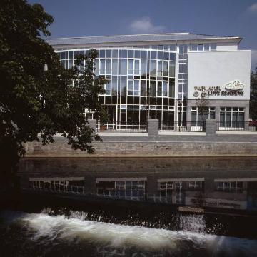 Hotel und Kongreßzentrum "Lippe Residenz" am Ufer der Lippe (Lippetor 1)