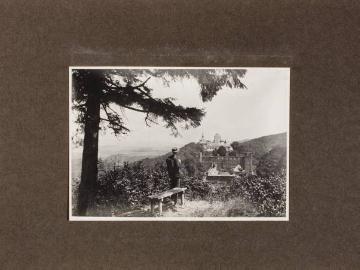 Burg Schnellenberg, Jugendherberge 1920-1928, Postkarte - in: Fotoalbum "Deutsche Jugendherbergen", ohne Verfasser, undatiert, um 1925?