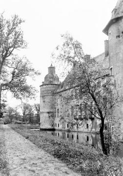 Wasserschloss Haus Assen, Parkseite, erbaut ab 1564, Lipperenaissance, Baumeister Laurenz von Brachum