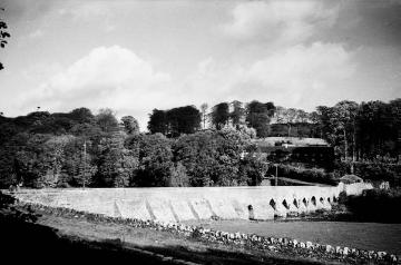 Internationale Jugendherbergskonferenz England und Irland 1934, Exkursionen: Steinbrücke über den Boyne, Grafschaft Meath, Irland