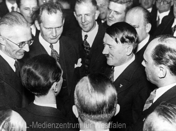 01_5121 MZA K551 Adolf Hitler (1889-1945) (Unterrichtsmaterial ca. 1934)