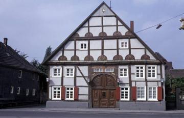 Marktplatz 1: Fachwerkhaus von 1545