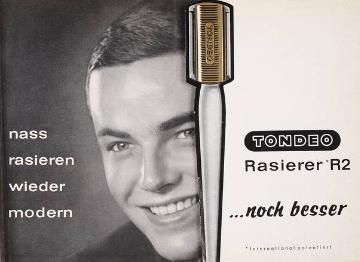 Friseursalon Erich Börding 1965: Hans Drees, erster Lehrling des Inhabers Erich Börding, als "Demonstrateur" für die Rasiererwerbung der Firma "Tondeo"