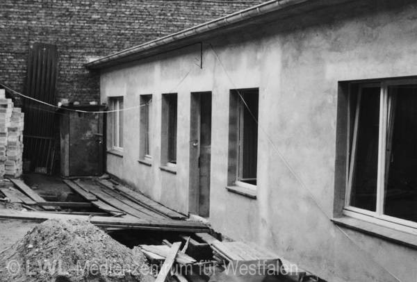 11_1242 Traditionsgeschäfte in Münster - Die Kaufmannschaft der Warendorfer Straße: Aus dem Familienalbum Horst und Hildegard Neufelder, 1950er bis 1980 Jahre