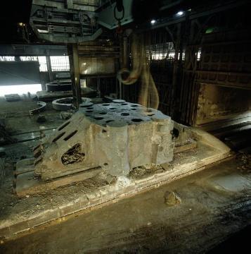 Henrichshütte: Vorbereitungen zum Heben des 265 t schweren Tischholmes