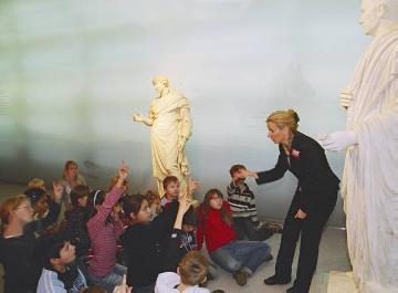 LWL-Römermuseum Haltern: Museumspädagogisches Kinderprogramm während der Sonderausstellung "Luxus und Dekadenz" (2007)