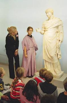 LWL-Römermuseum Haltern: Museumspädagogisches Kinderprogramm während der  Sonderausstellung "Luxus und Dekadenz" (2007)