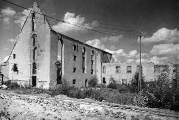Ruinen der Kirche der Georgskommende nach dem Zweiten Weltkrieg