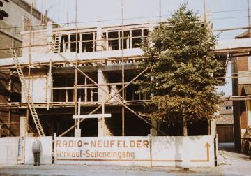 Firma Radio Neufelder, Geschäftsneubau ab 1959: Errichtung eines mehrstöckigen Wohn- und Geschäftshauses auf dem Grundstück der einstigen Kriegsruine Warendorfer Straße 71, undatiert