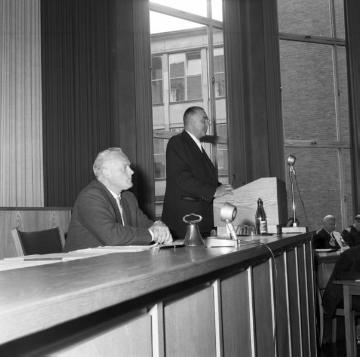 Versammlung des Westfalenparlamentes (Landschaftsversammlung) 1961 im Plenarsaal des Landeshauses des Landschaftsverbandes Westfalen-Lippe, Freiherr vom Stein-Platz