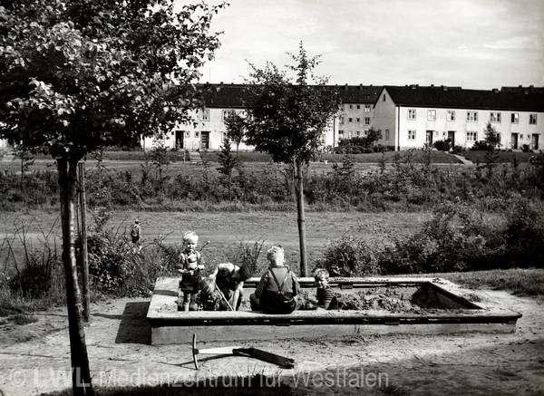 03_3718 Sammlung LVA Westfalen: Wohnungsnot und Wohnbauförderung in den 1920er-1950er Jahre